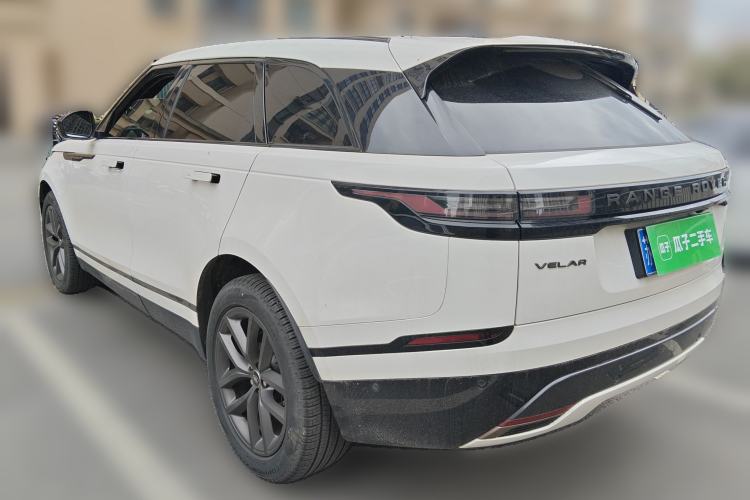 Used Land Rover Range Velar 2024 Dynamic SE Rear Left 45 Deg