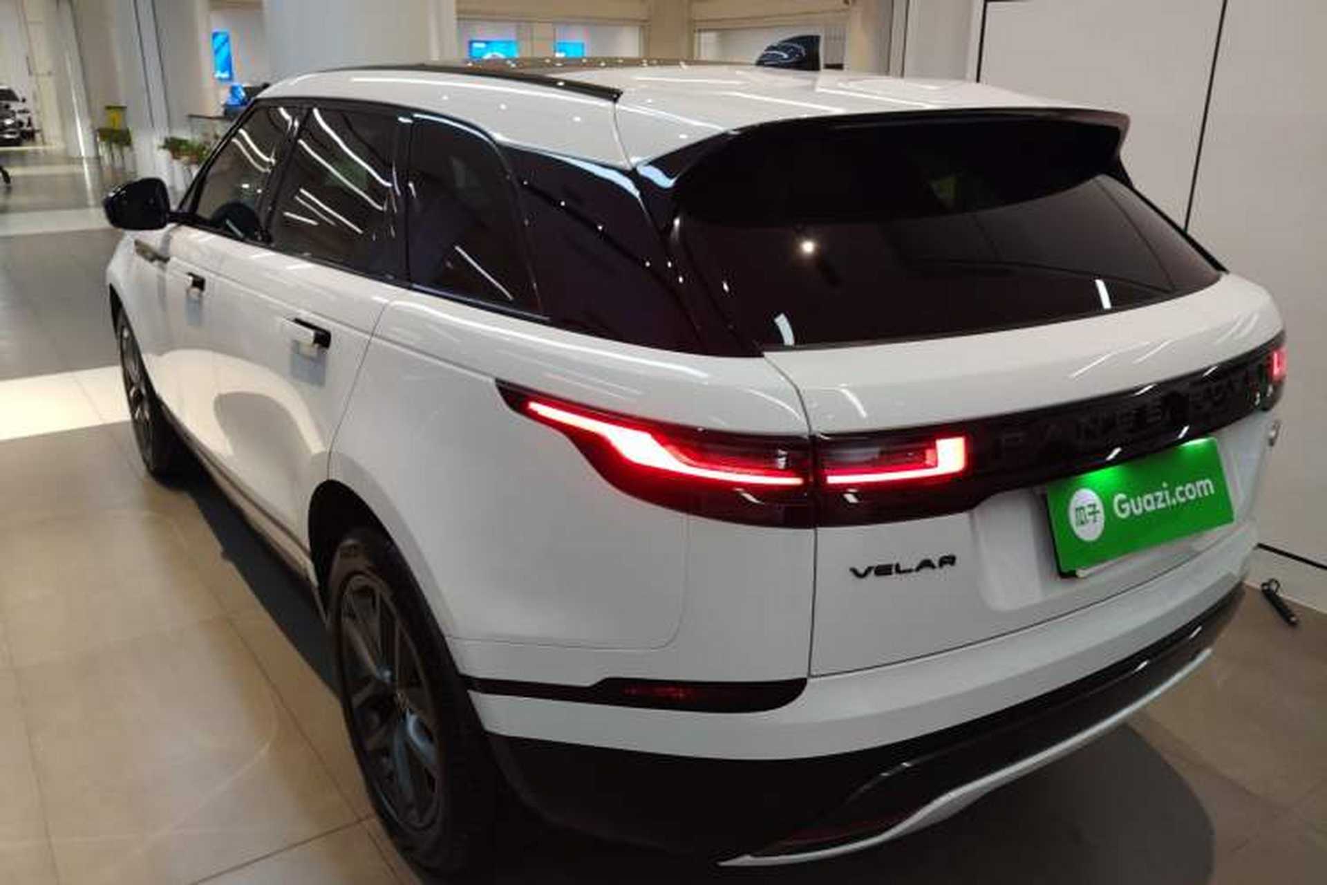 Used Land Rover Range Velar 2024 Dynamic SE Rear Left 45 Deg