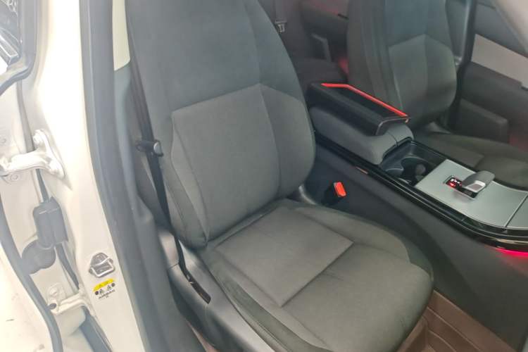 Used Land Rover Range Velar 2024 S Model Right Front Seat