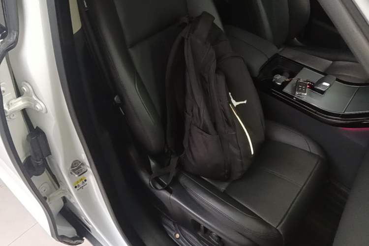 Used Land Rover Range Velar 2024 S Model Right Front Seat