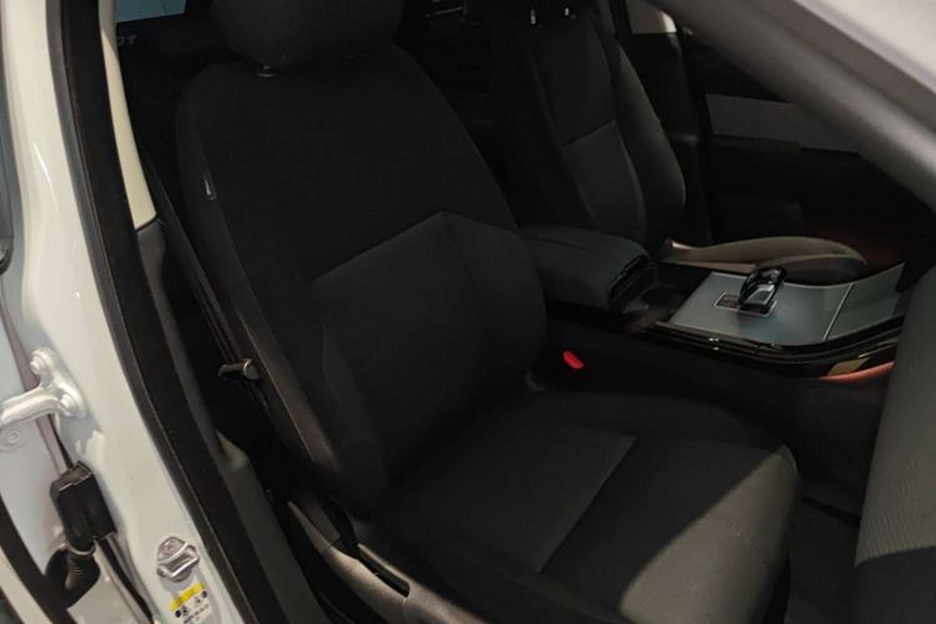 Used Land Rover Range Velar 2024 S Model Right Front Seat
