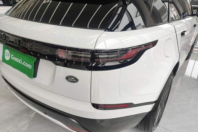 Used Land Rover Range Velar 2024 Dynamic SE Right Rear Taillight