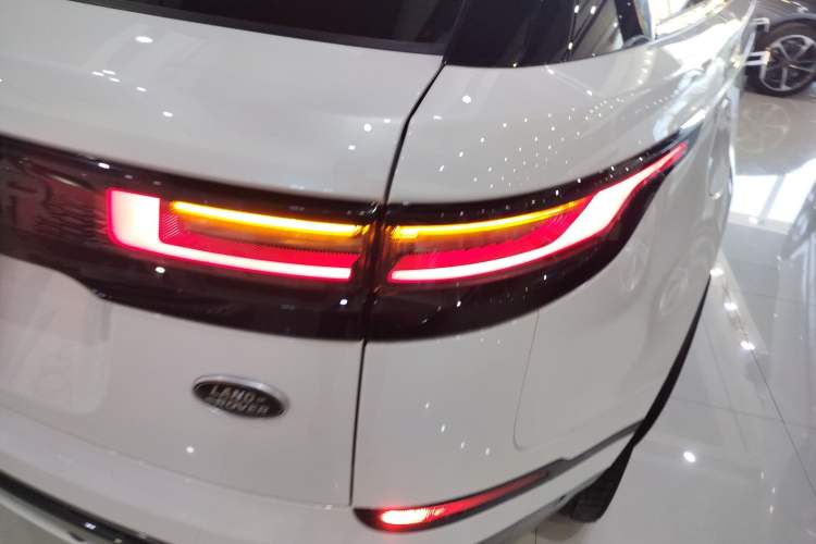 Used Land Rover Range Velar 2024 Dynamic HSE Right Rear Taillight