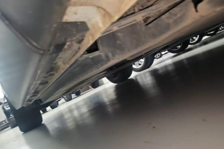 Used Land Rover Range Velar 2024 S Model Right Side Sill