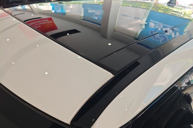 Used Land Rover Range Velar 2024 Flagship Edition Roof