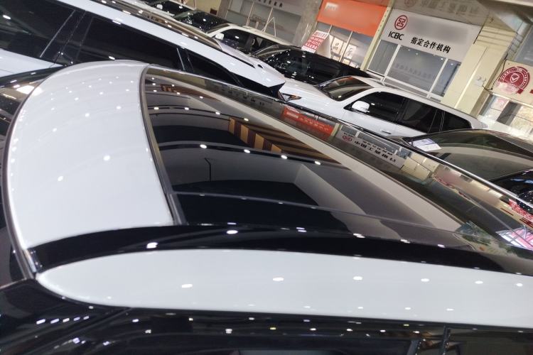 Used Land Rover Range Velar 2024 Dynamic HSE Roof