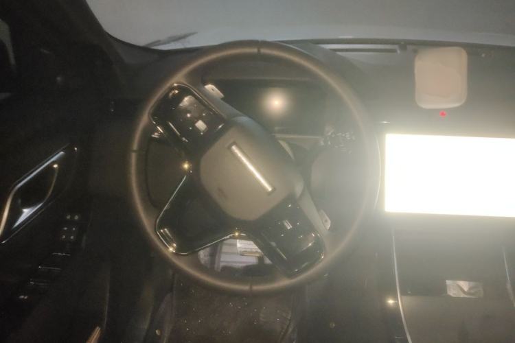 Used Land Rover Range Velar 2024 Dynamic SE Steering Wheel