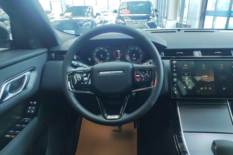 Used Land Rover Range Velar 2024 Dynamic SE Steering Wheel