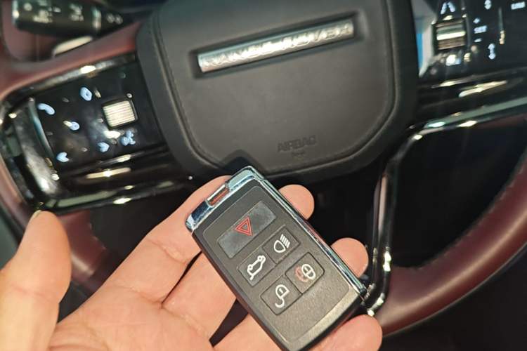 Used Land Rover Range Velar 2024 Flagship Edition Vehicle Key