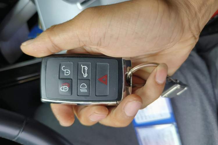Used Land Rover Range Velar 2024 S Model Vehicle Key