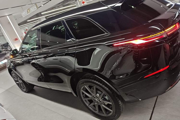 Used Land Rover Range Velar 2025 Dynamic HSE Exterior 3