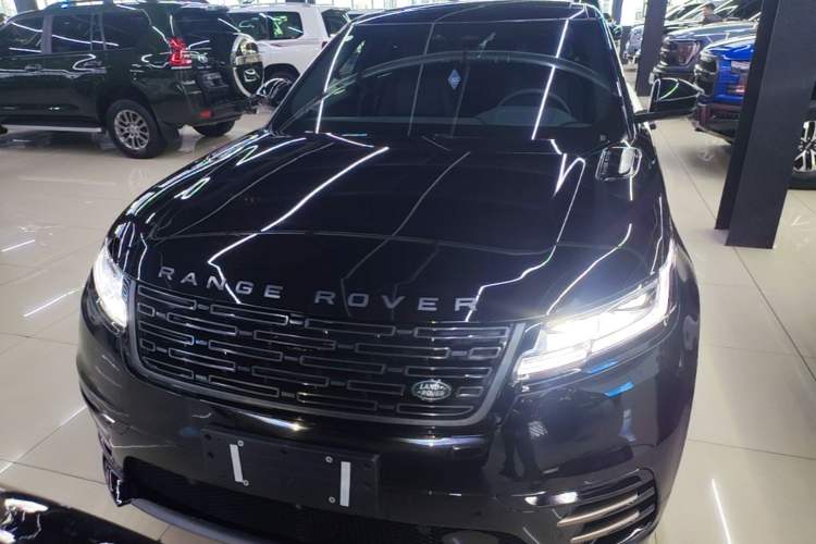 Used Land Rover Range Velar 2025 Dynamic SE Front