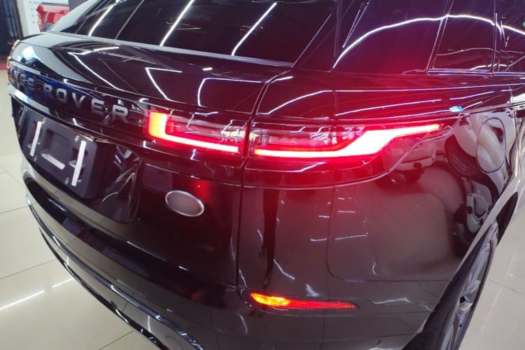 Used Land Rover Range Velar 2025 Dynamic SE Right Rear Taillight