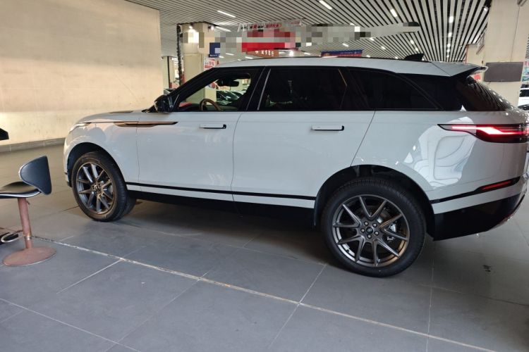Used Land Rover Range Velar 2025 Dynamic HSE Exterior 3
