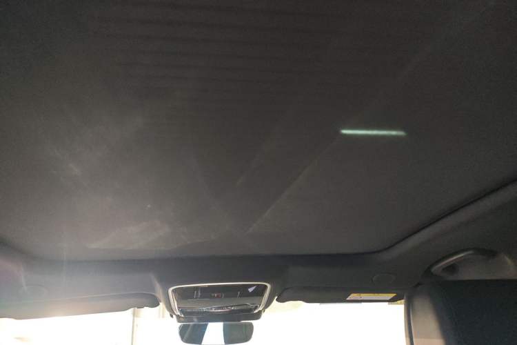Used Land Rover Range Velar 2025 Dynamic HSE Headliner