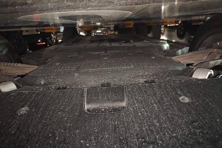 Used Land Rover Range Velar 2025 Dynamic SE Chassis Front