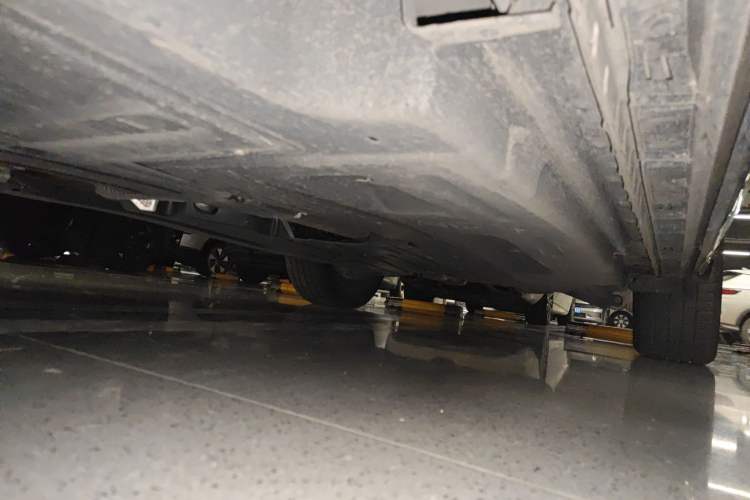 Used Land Rover Range Velar 2025 Dynamic SE Chassis Front Left