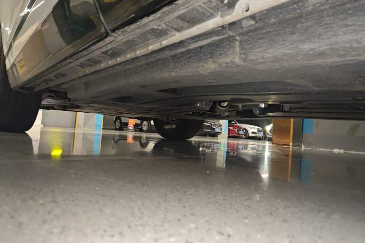 Used Land Rover Range Velar 2025 Dynamic SE Chassis Rear Left
