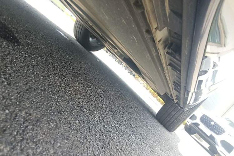 Used Land Rover Range Velar 2025 Dynamic SE Chassis Rear Right