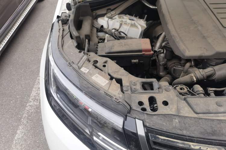 Used Land Rover Range Velar 2025 S Model Engine Bay Right