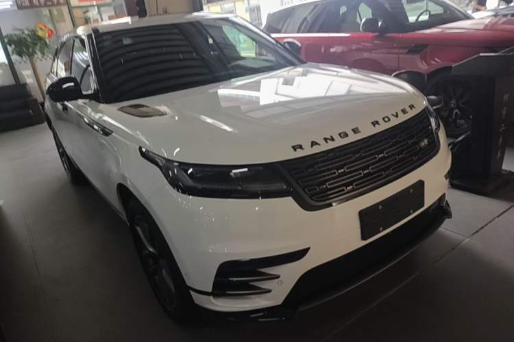 Used Land Rover Range Velar 2025 Dynamic SE Exterior 1