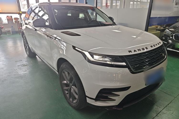 Used Land Rover Range Velar 2025 Dynamic SE Front Right 45 Deg