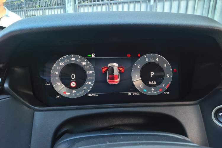 Used Land Rover Range Velar 2025 Dynamic SE Instrument Cluster