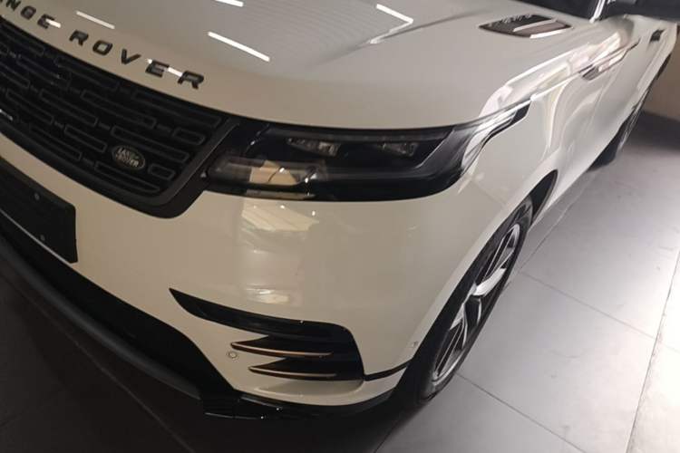 Used Land Rover Range Velar 2025 Dynamic SE Left Front Headlight