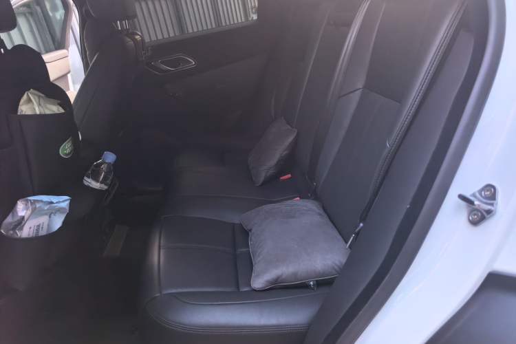 Used Land Rover Range Velar 2025 Dynamic SE Left Rear Seat