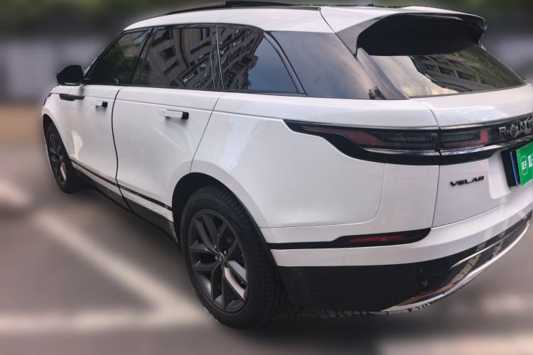 Used Land Rover Range Velar 2025 Dynamic SE Rear Left 45 Deg