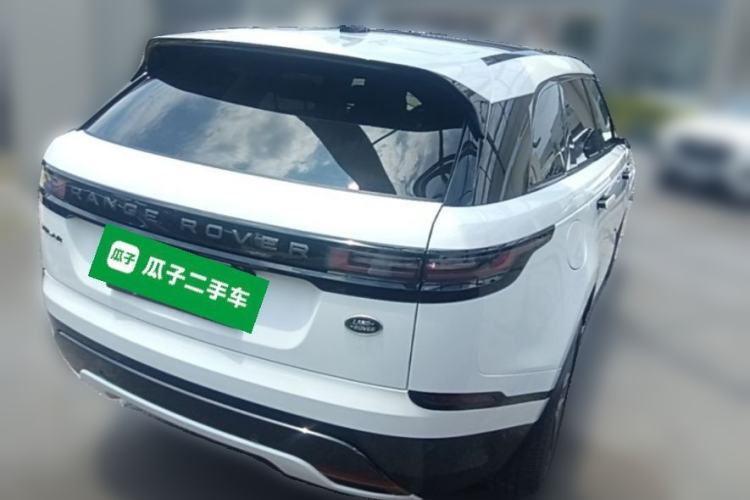 Used Land Rover Range Velar 2025 Dynamic SE Rear Right 45 Deg