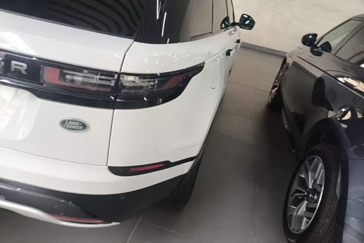 Used Land Rover Range Velar 2025 Dynamic SE Right Rear Taillight