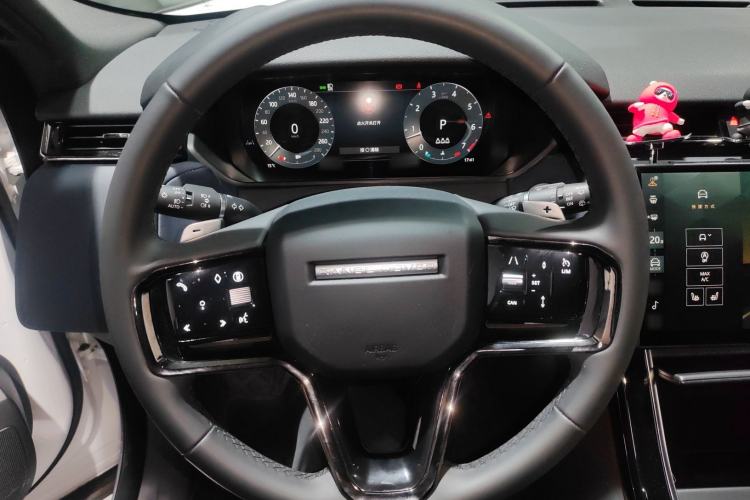 Used Land Rover Range Velar 2025 Dynamic SE Steering Wheel