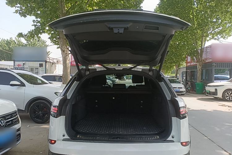 Used Land Rover Range Velar 2026 250 PS S Trunk