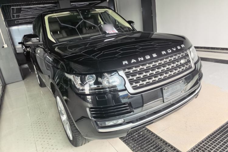 Used Land Rover Range Vogue  Exterior 2