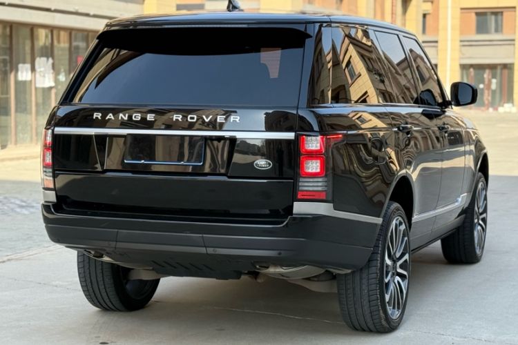 Used Land Rover Range Vogue  Exterior 3