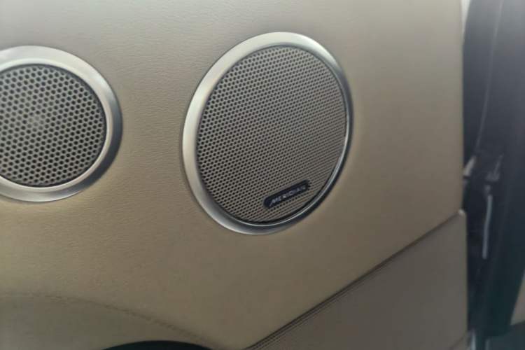 Used Land Rover Range Vogue  Interior 7