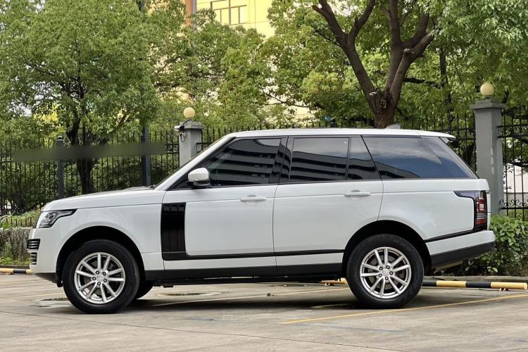 Used Land Rover Range Vogue  Exterior 2