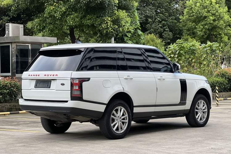 Used Land Rover Range Vogue  Exterior 4