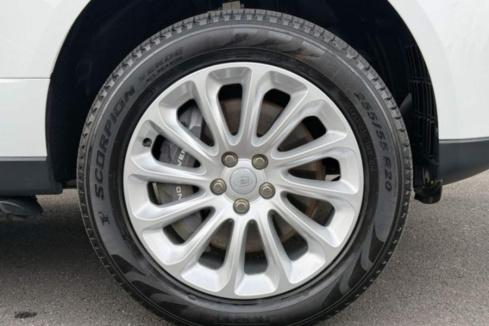Used Land Rover Range Vogue  Exterior 6