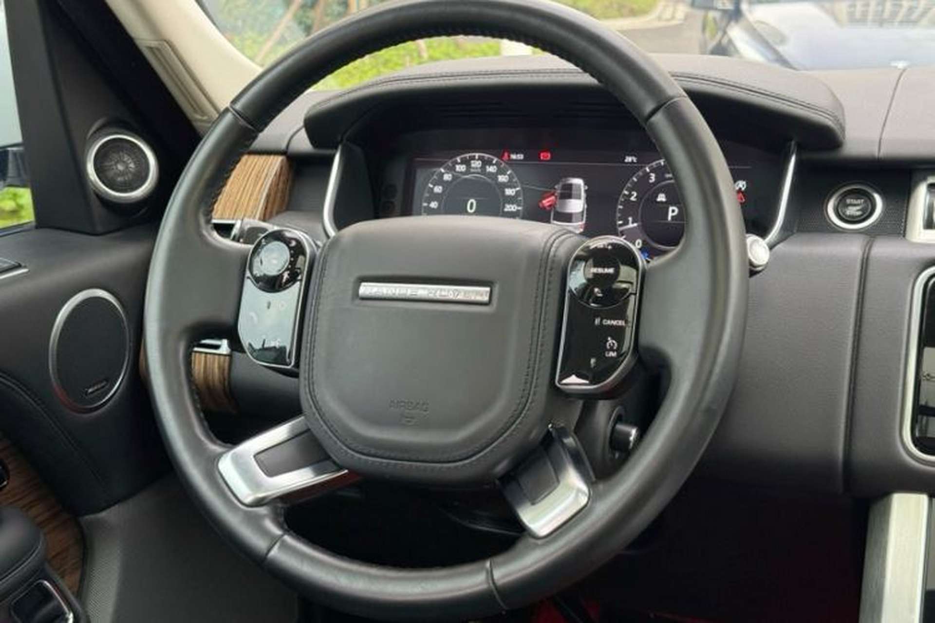 Used Land Rover Range Vogue  Interior 2