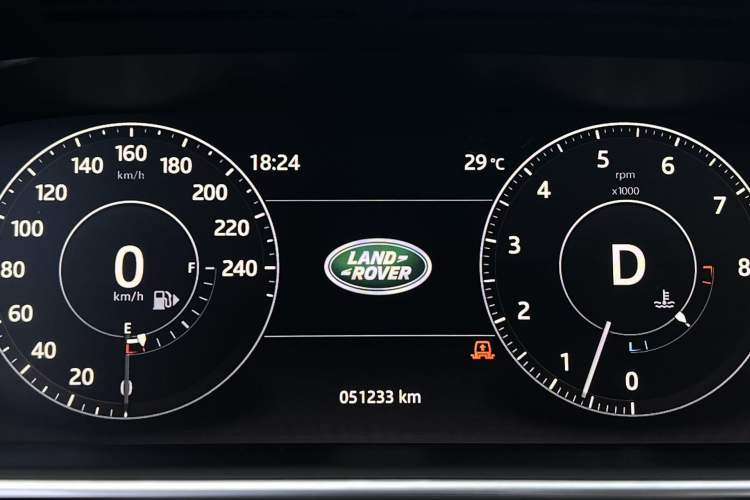 Used Land Rover Range Vogue  Odometer Close Up