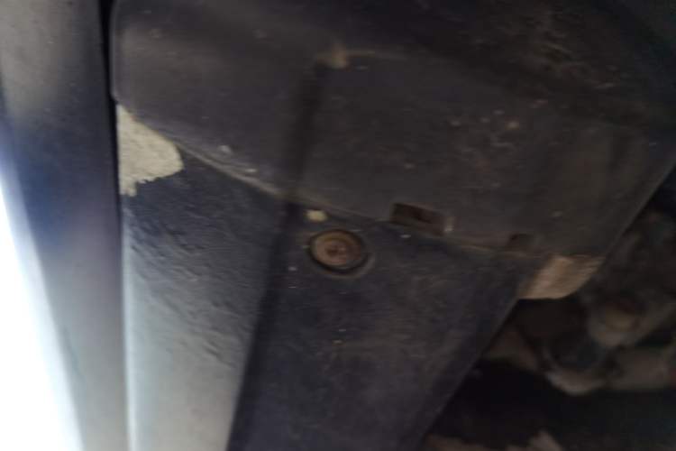 Used Land Rover Range Vogue 2013 5.0 V8 SC Vogue SE Chassis Rear Left