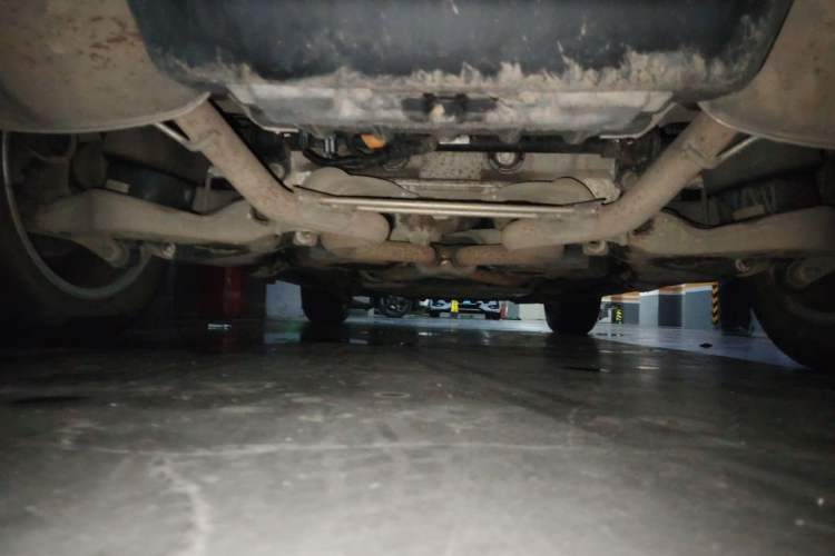 Used Land Rover Range Vogue 2013 3.0T Gasoline Parallel Import 5-Seater Chassis Rear