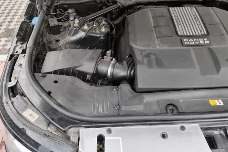 Used Land Rover Range Vogue  Engine Bay Right