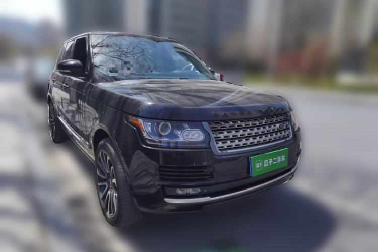 Used Land Rover Range Vogue 2013 5.0 V8 SC Vogue SE Front Right 45 Deg