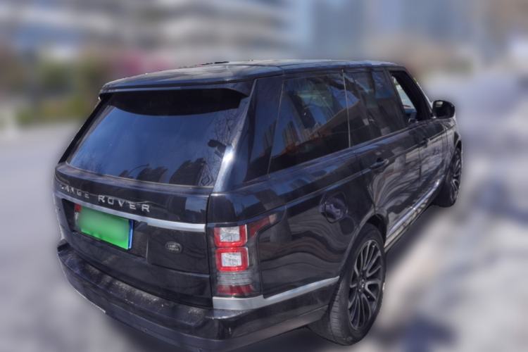 Used Land Rover Range Vogue 2013 5.0 V8 SC Vogue SE Rear Right 45 Deg