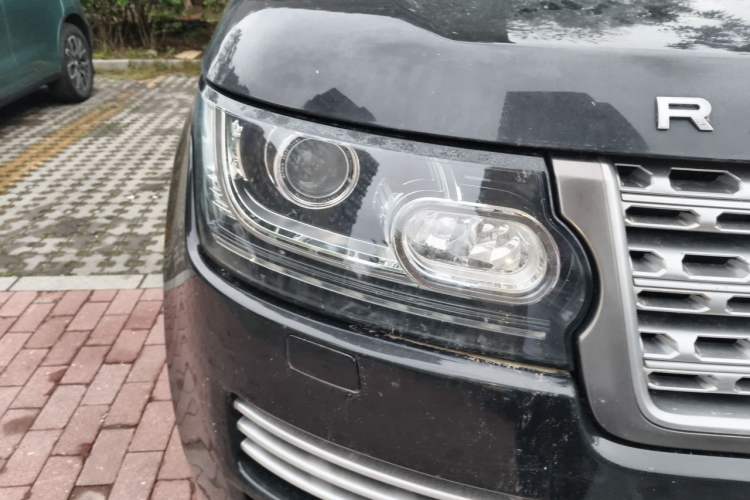 Used Land Rover Range Vogue  Right Front Headlight