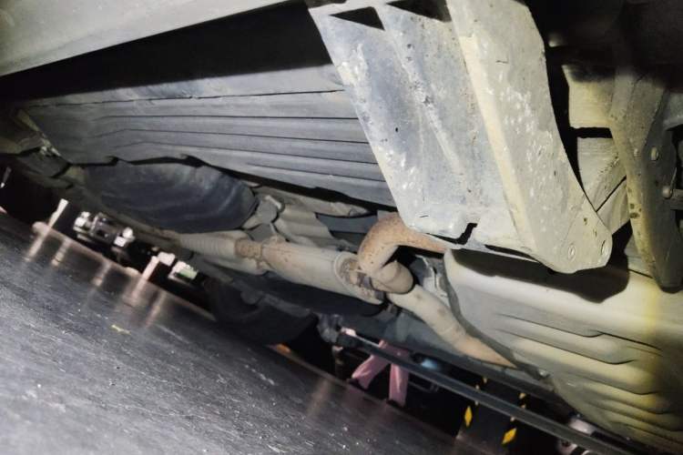 Used Land Rover Range Vogue  Chassis Front Right
