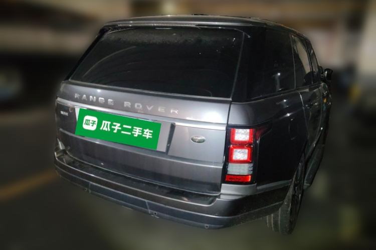 Used Land Rover Range Vogue  Rear Right 45 Deg